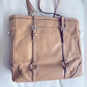 Coach - Vintage Gallery Tote Tan Leather Bag